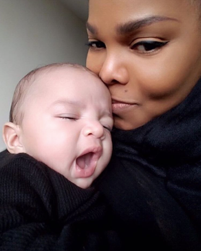 Janet Jackson Lands In New York With Baby Eissa